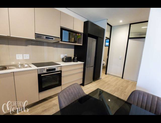 2 BEDROOM APARTMENT FOR SALE IN SANDOWN